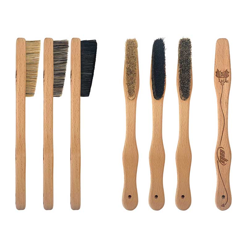 Brosse d'escalade en bois Brush + - EB CLIMBING